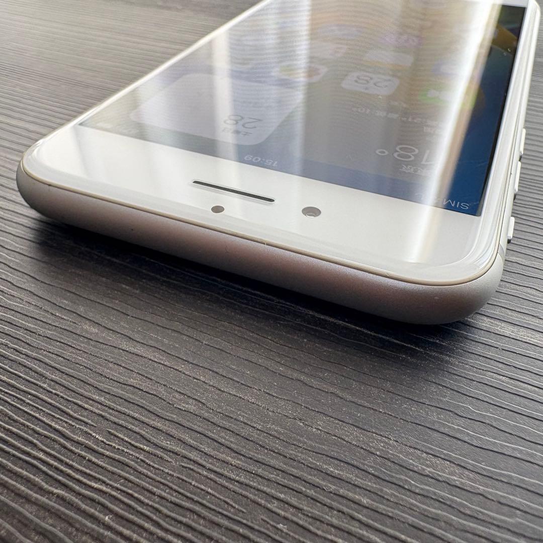 iPhone 8 64GB Silver SIMフリー 中古