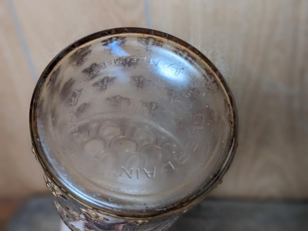 an02　ゲラン　GUERLAIN　アンティーク香水瓶　 ゴールド ビーボトル