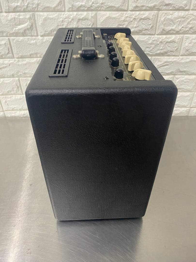 アンプ VOX Valvetronix VT20