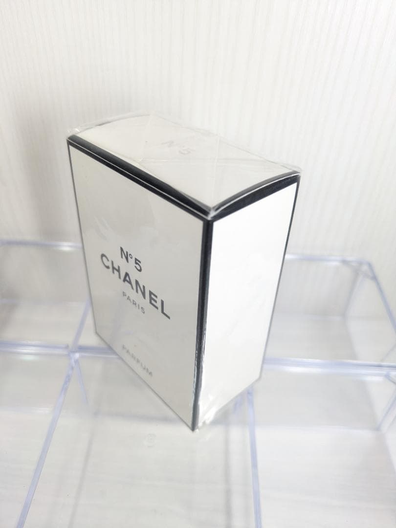 新品未開封　シャネル　N5　パルファム　28ml