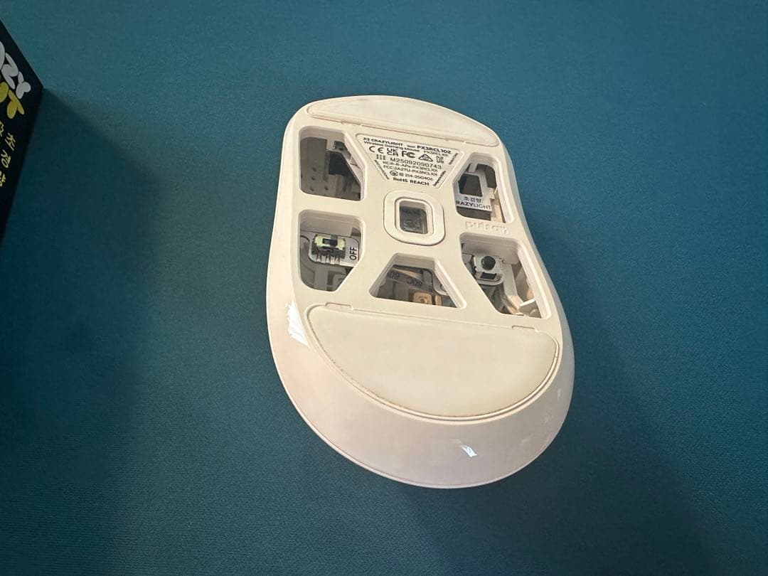 【最終価格】Pulsar X3 Crazylight mini 美品