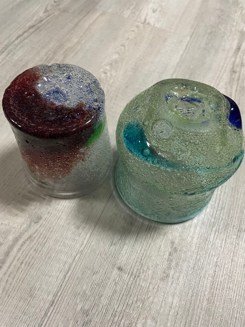 2客　稲嶺盛吉ガラス
