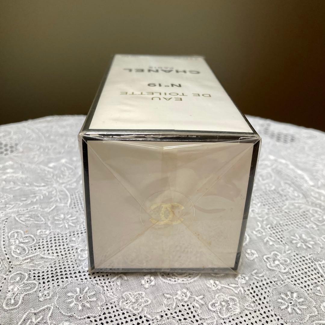 【未開封】CHANEL シャネル N°19 オードトワレ100ml