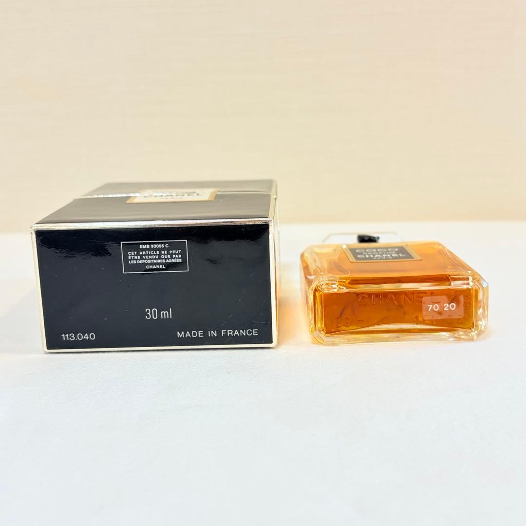 新品未使用　CHANEL COCO シャネル　ココ　パルファム 香水　30ml