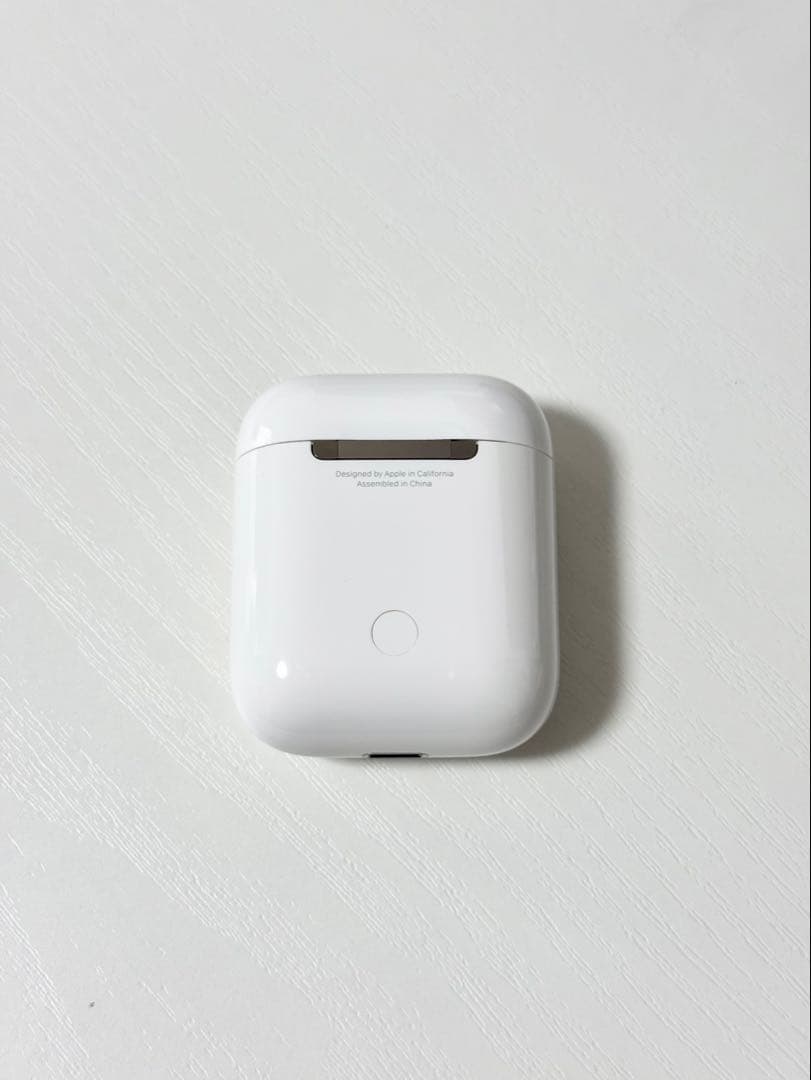 AirPods 第2世代 充電ケース付き