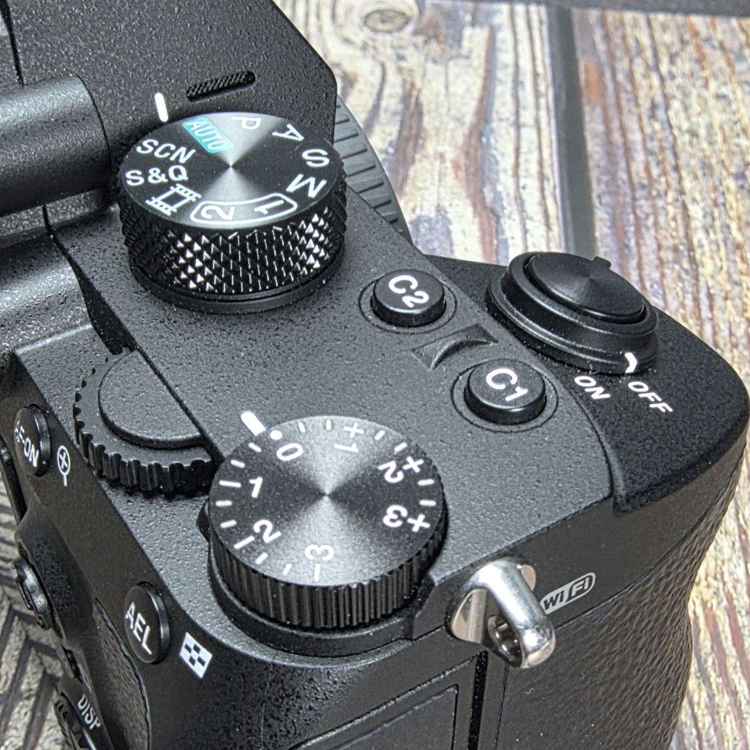 ⭐新品同様⭐　超美品　ILCE-7M3K　ズームレンズキット　α7 III