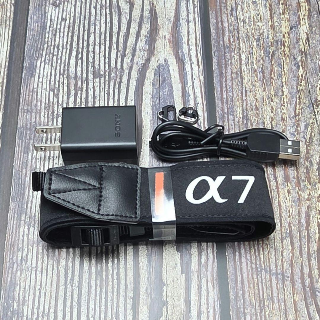 ⭐新品同様⭐　超美品　ILCE-7M3K　ズームレンズキット　α7 III