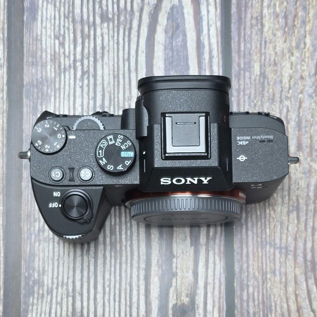 ⭐新品同様⭐　超美品　ILCE-7M3K　ズームレンズキット　α7 III