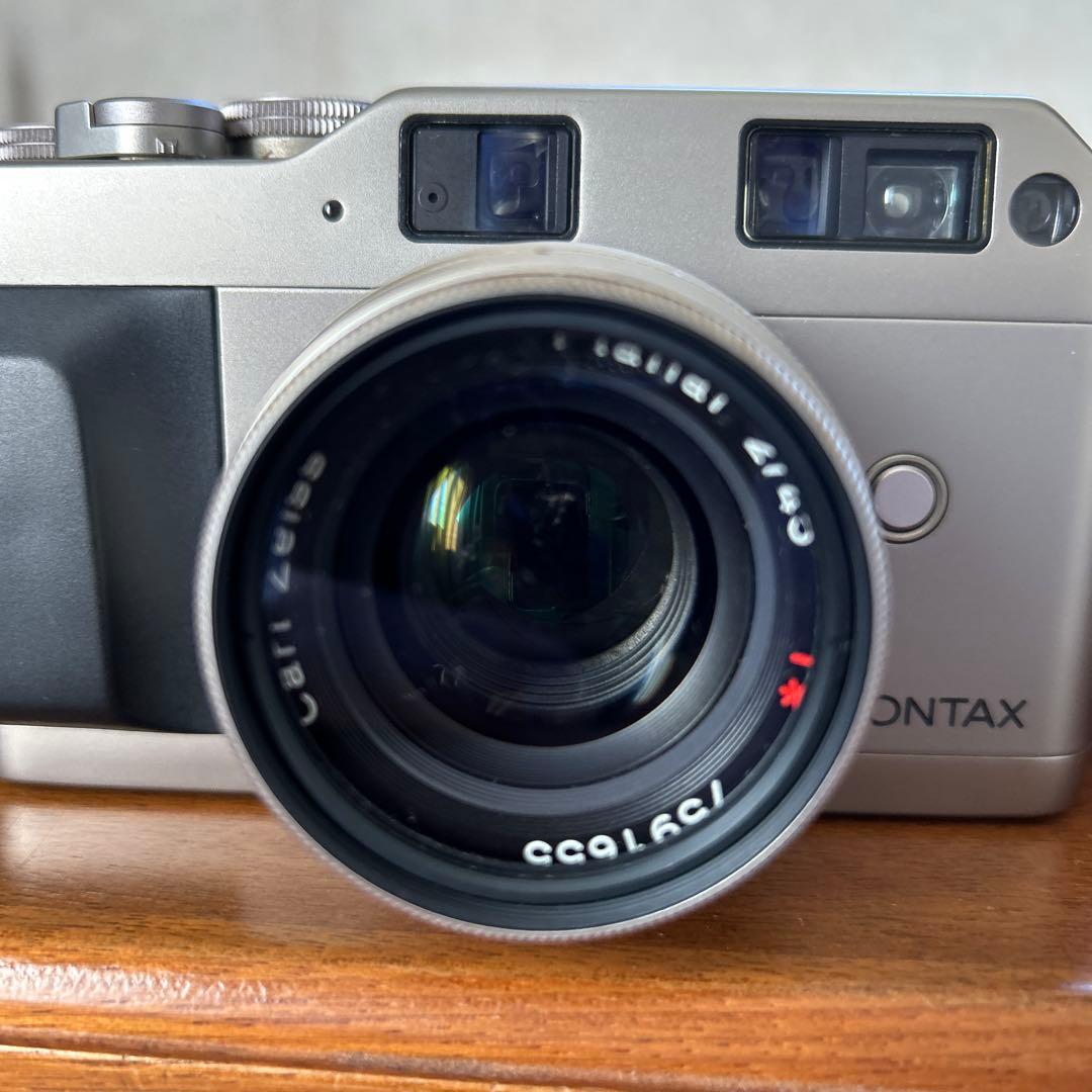 CONTAX G1 Planar 2 45 フード付き