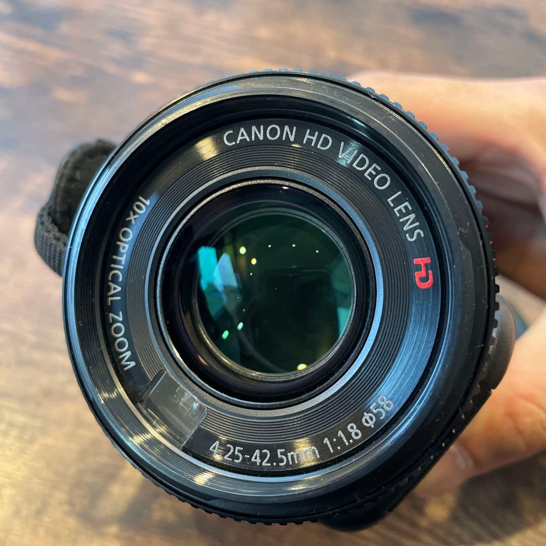 ビデオカメラ Canon iVIS HF G20