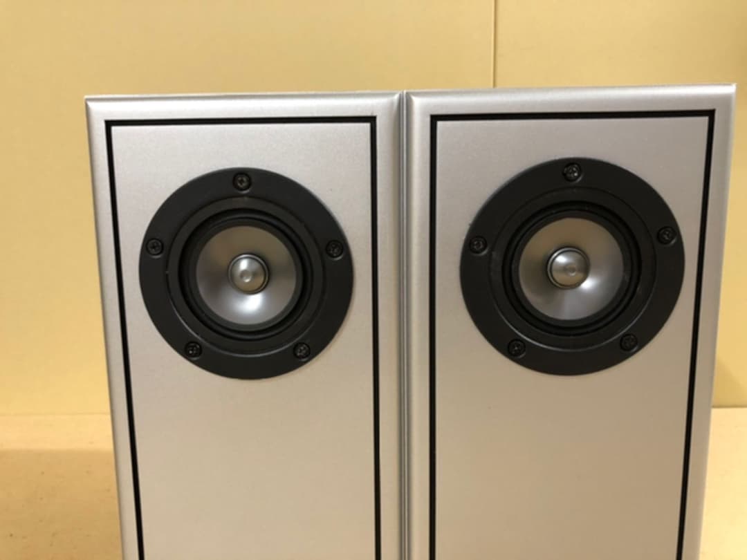 バスレフ型エンクロージャー　8cm