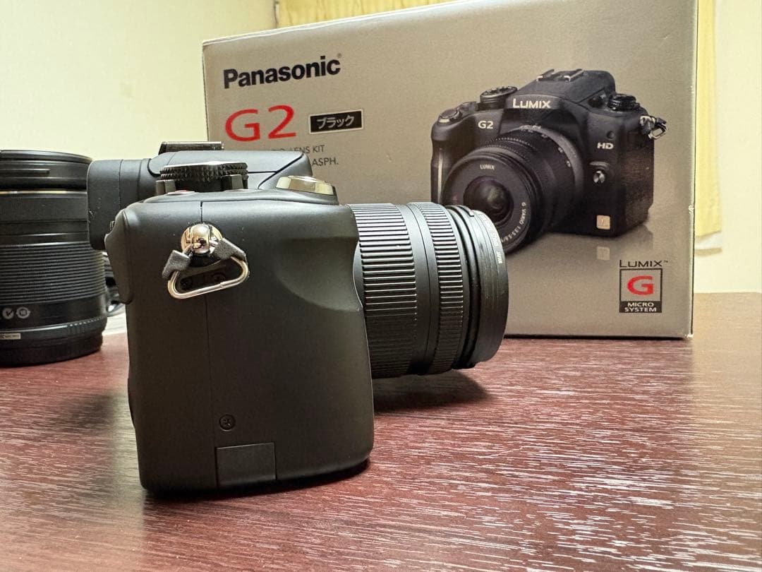 Panasonic G2 ミラーレス一眼カメラ レンズ付き