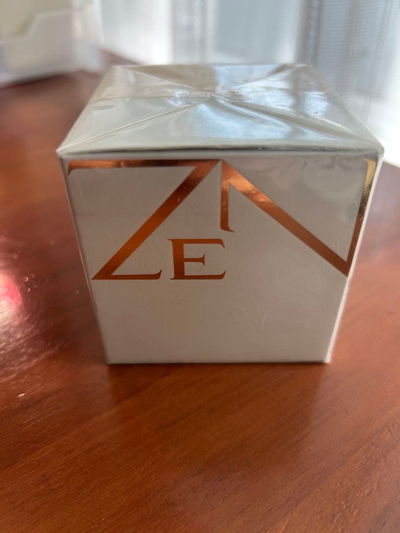 香水(女性用) SHISEIDO ZEN Eau de Parfum 50ml